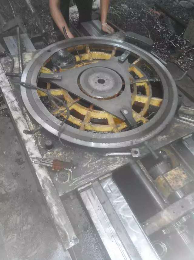 機械設備（bèi）維修